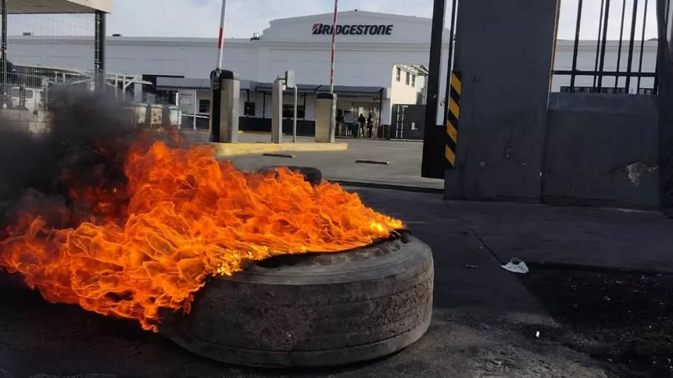 6329d0fccae48 950 534 - Por el conflicto de los neumáticos, Bridgestone frenó sus operaciones en la Argentina
